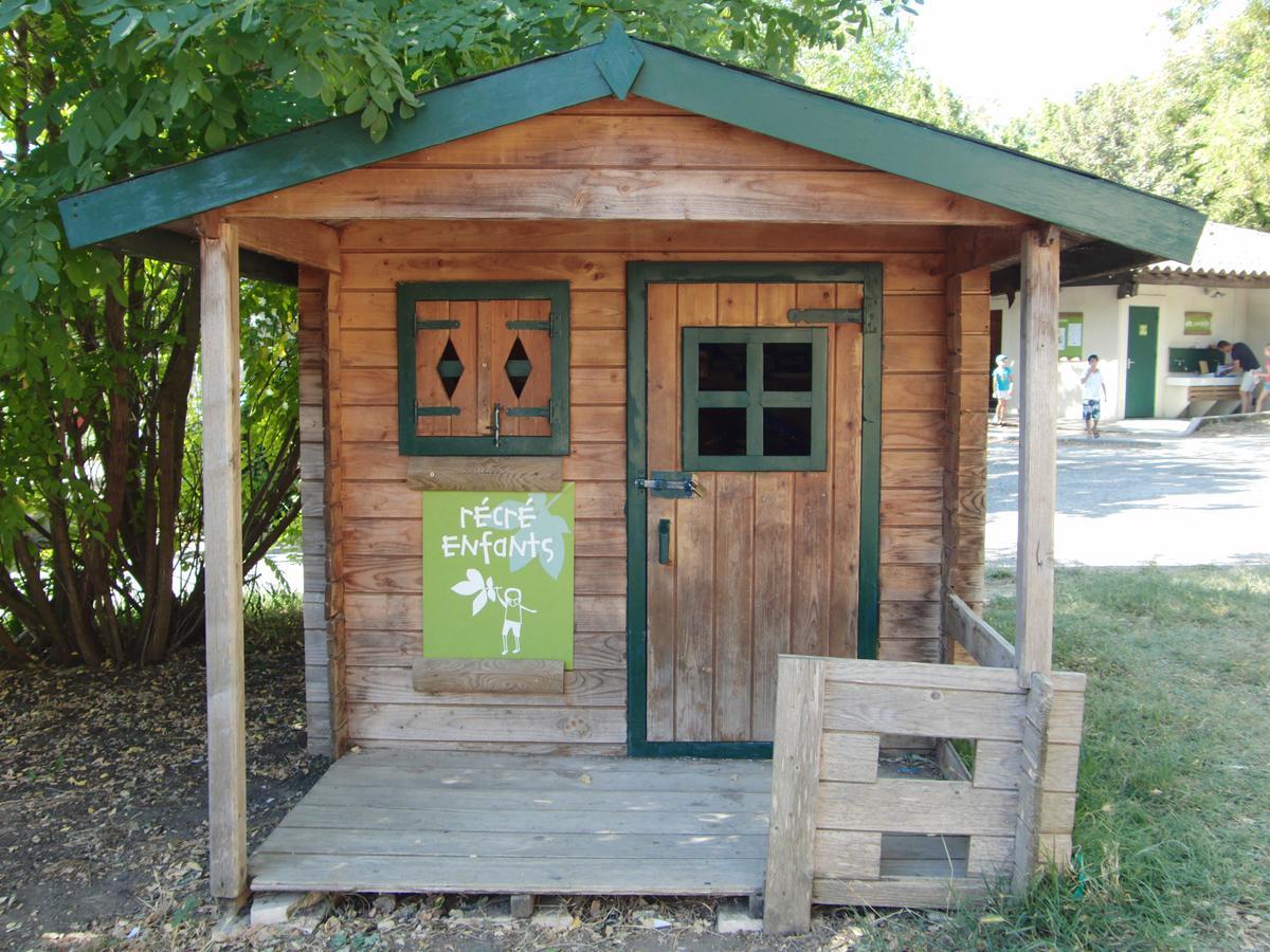 Camping Forcalquier Les Routes De Provence Hotel Bagian luar foto